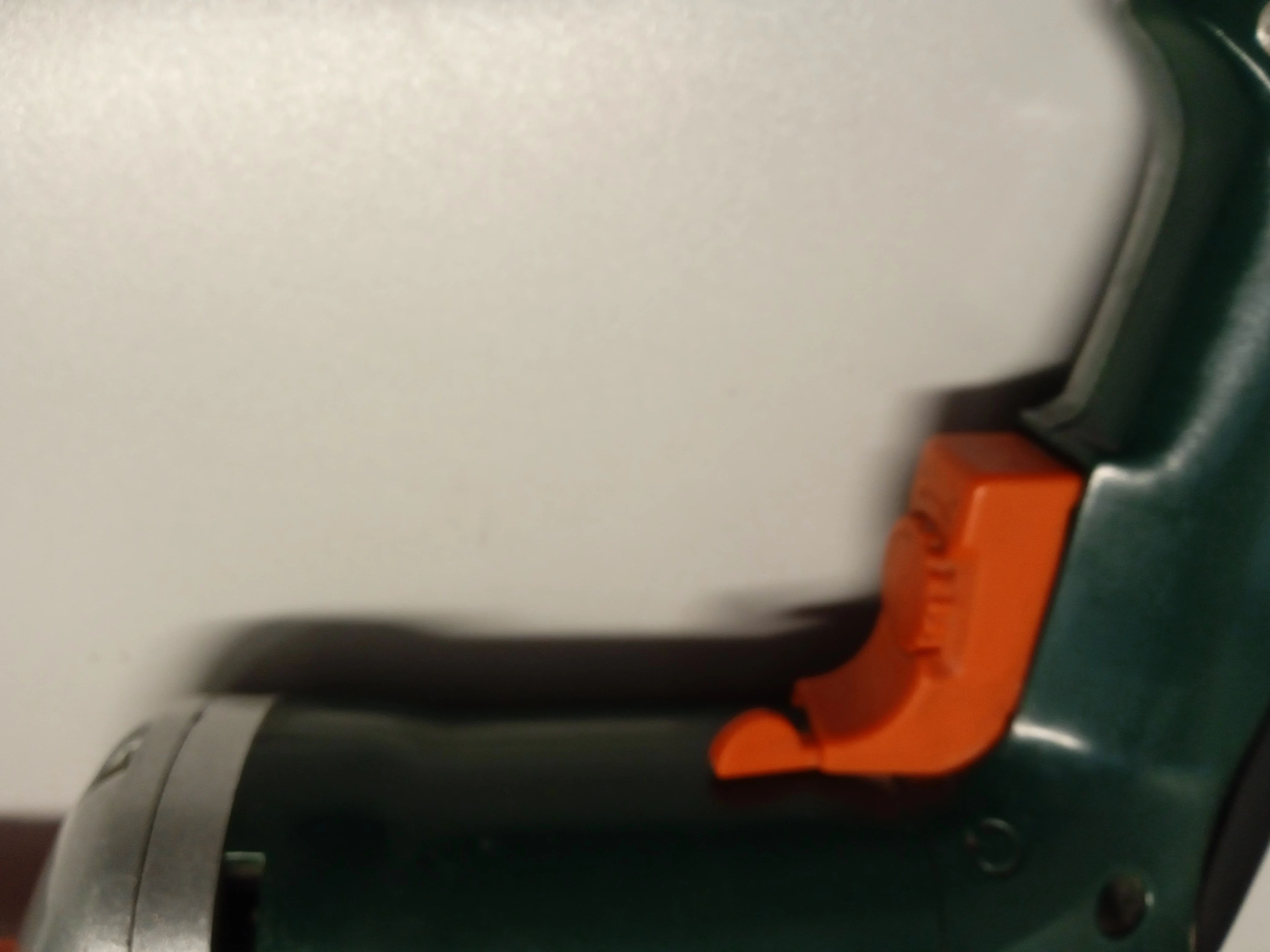 wiertarka-meister-craft-mmts-710e-rodzaj-silnika-silnik-szczotkowy