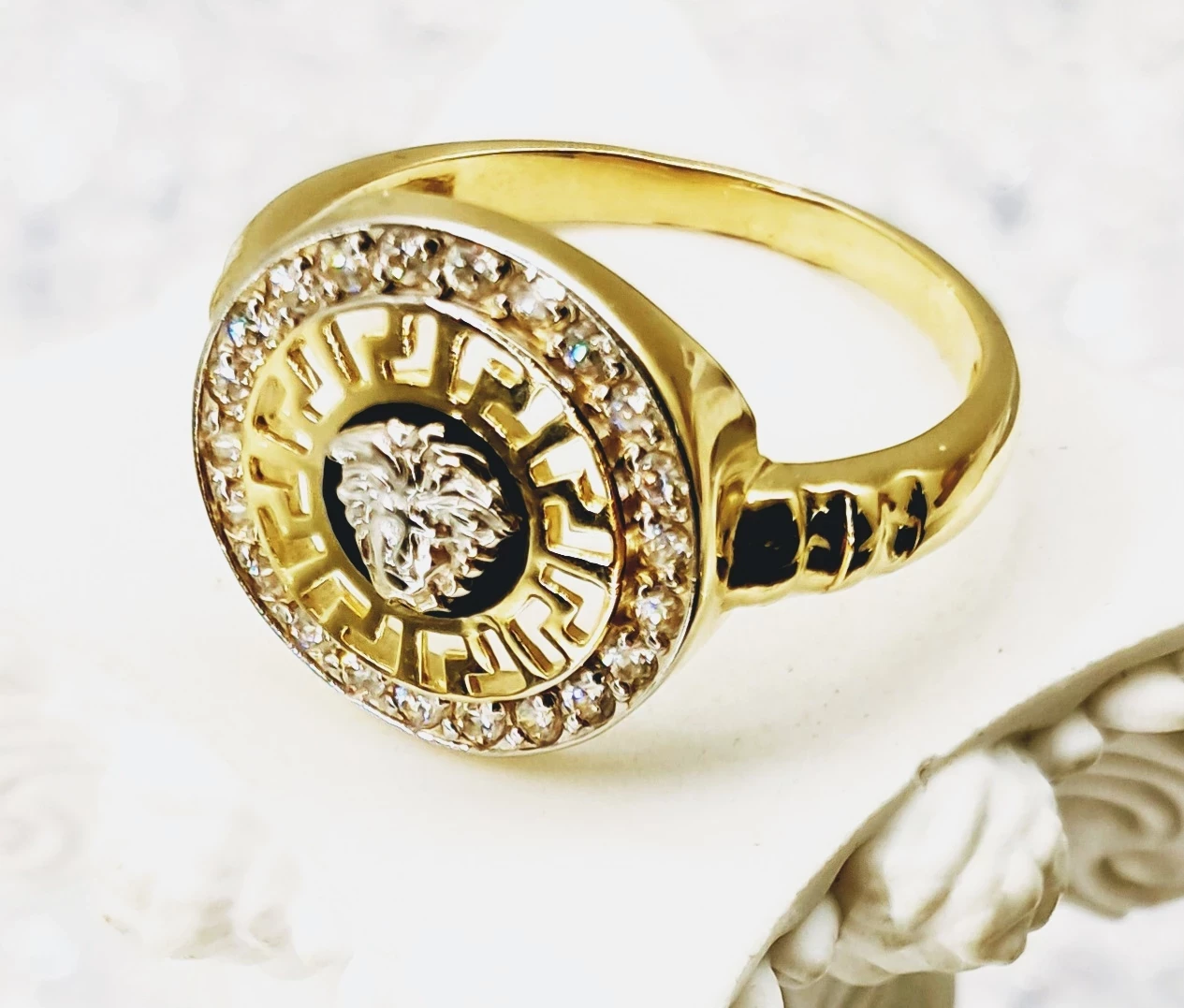 zjawiskowy-zloty-pierscionek-versace-pr-585-357-g-r-19-gajowa-70-wroclaw