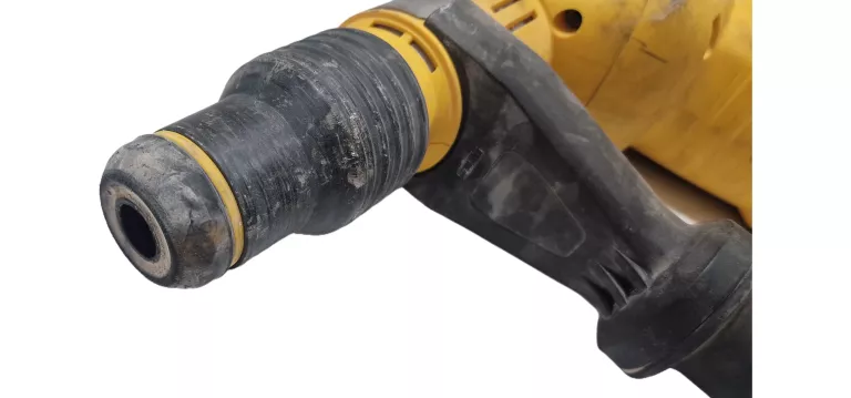 MŁOT UDAROWY SDS MAX DEWALT D25614 10,5 J
