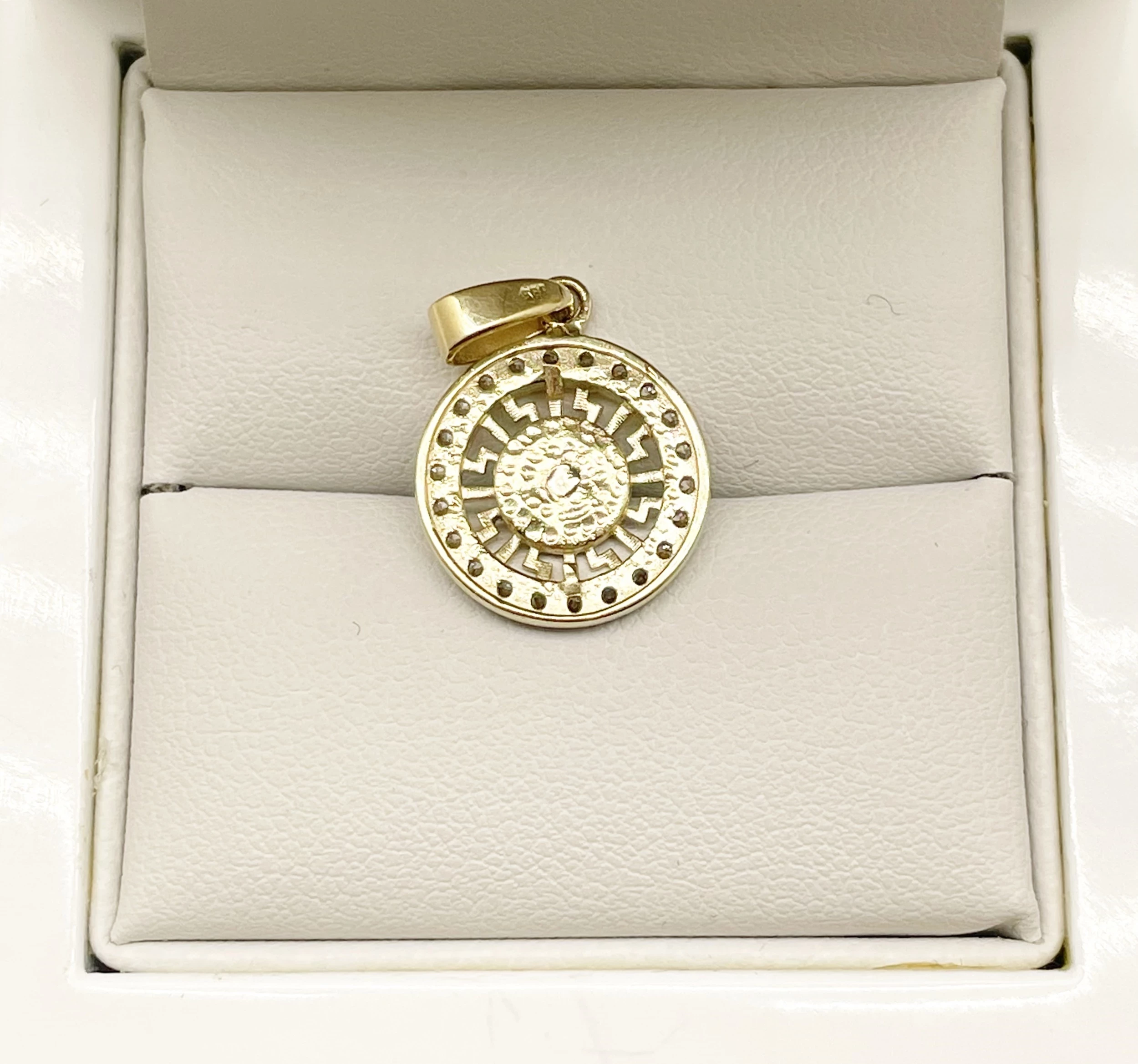 zlota-zawieszka-z-cyrkoniami-p585-224g-ean-gtin-5900025479223