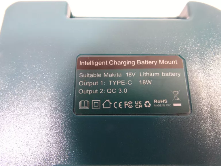 ADAPTER DO BATERII MAKITA 18V USB/C