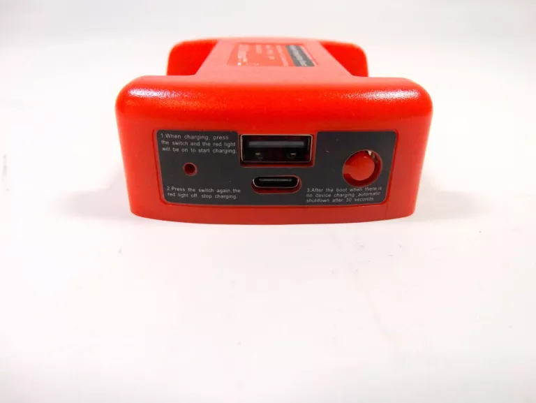 ADAPTER DO BATERII MILWAUKEE USB/C