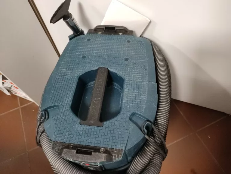 ODKURZACZ BOSCH GAS 35 L SFC+ PROFESSIONAL
