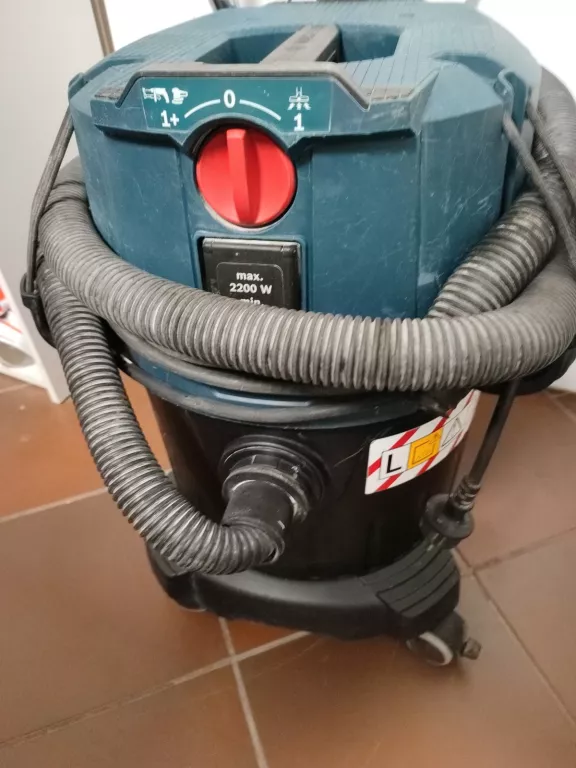 ODKURZACZ BOSCH GAS 35 L SFC+ PROFESSIONAL