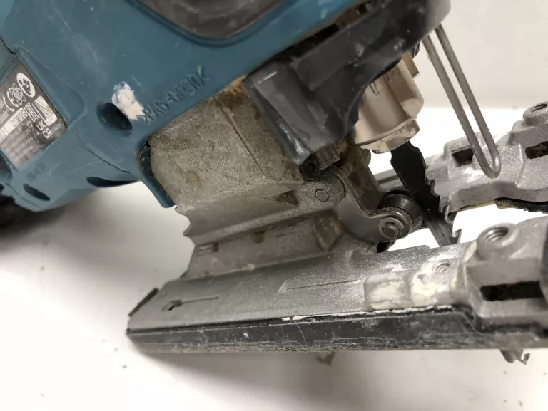 WYRZYNARKA MAKITA DJV180Z 18V AKU 3AH