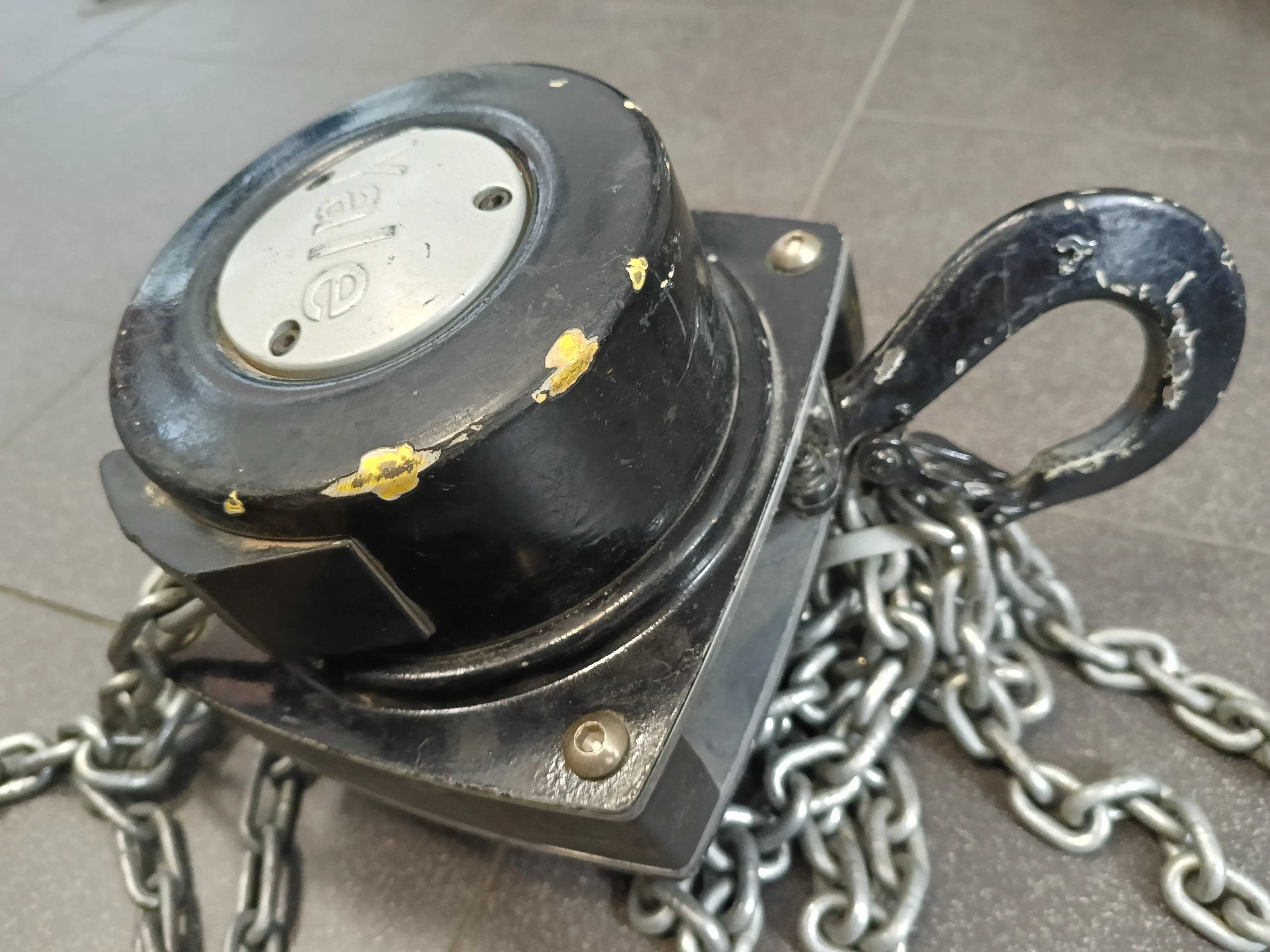 wciagnik-lancuchowy-yalelift-360-1t-stan-uzywany