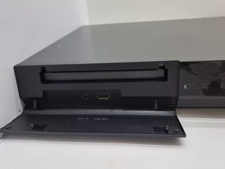 KINO DOMOWE LG DH4130S 5.1 OPIS