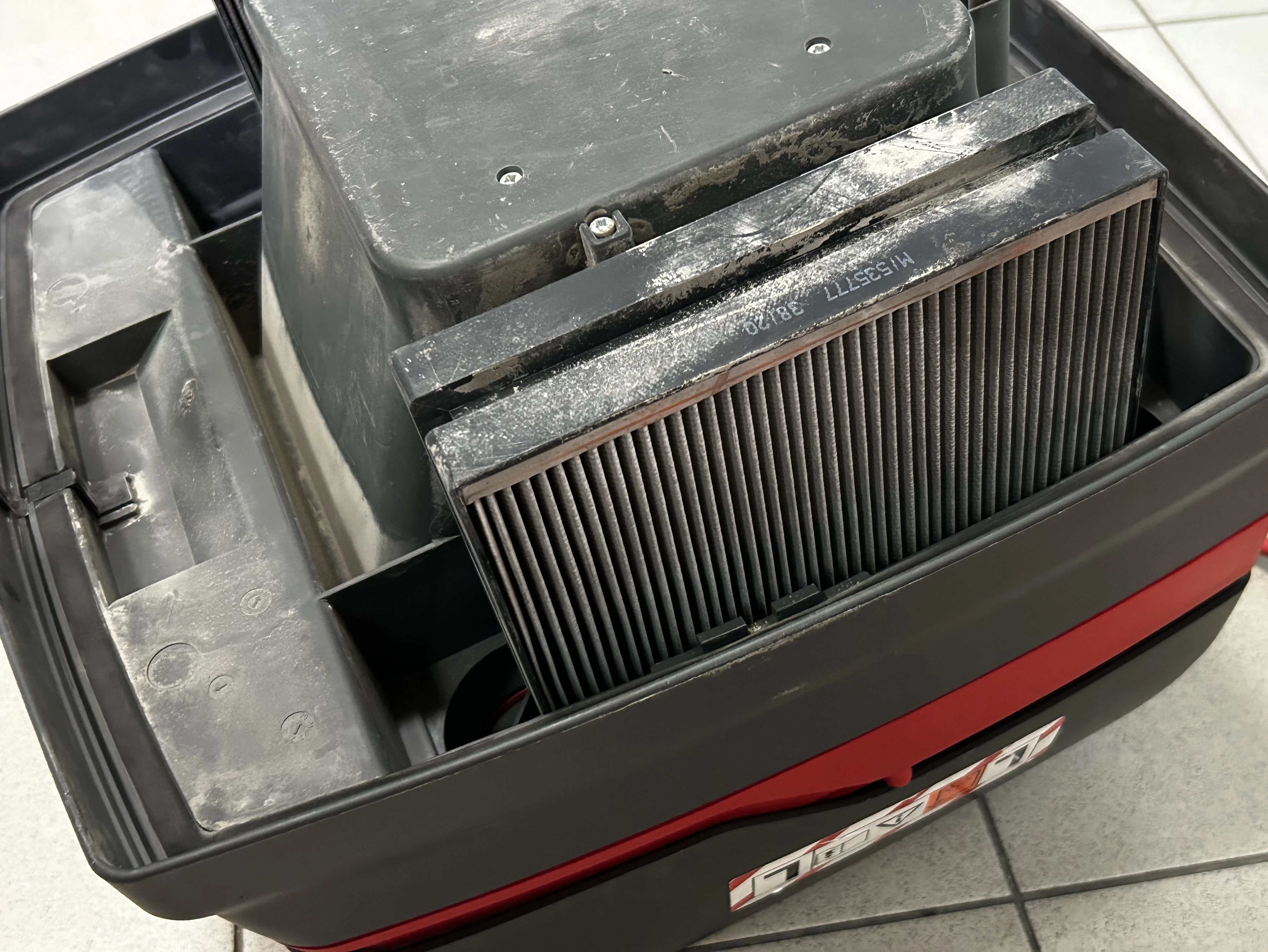 odkurzacz-przemyslowy-starmix-l-1625-zasieg-pracy-800