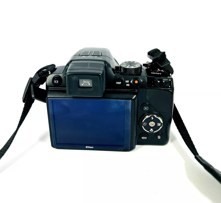 APARAT NIKON COOLPIX P100