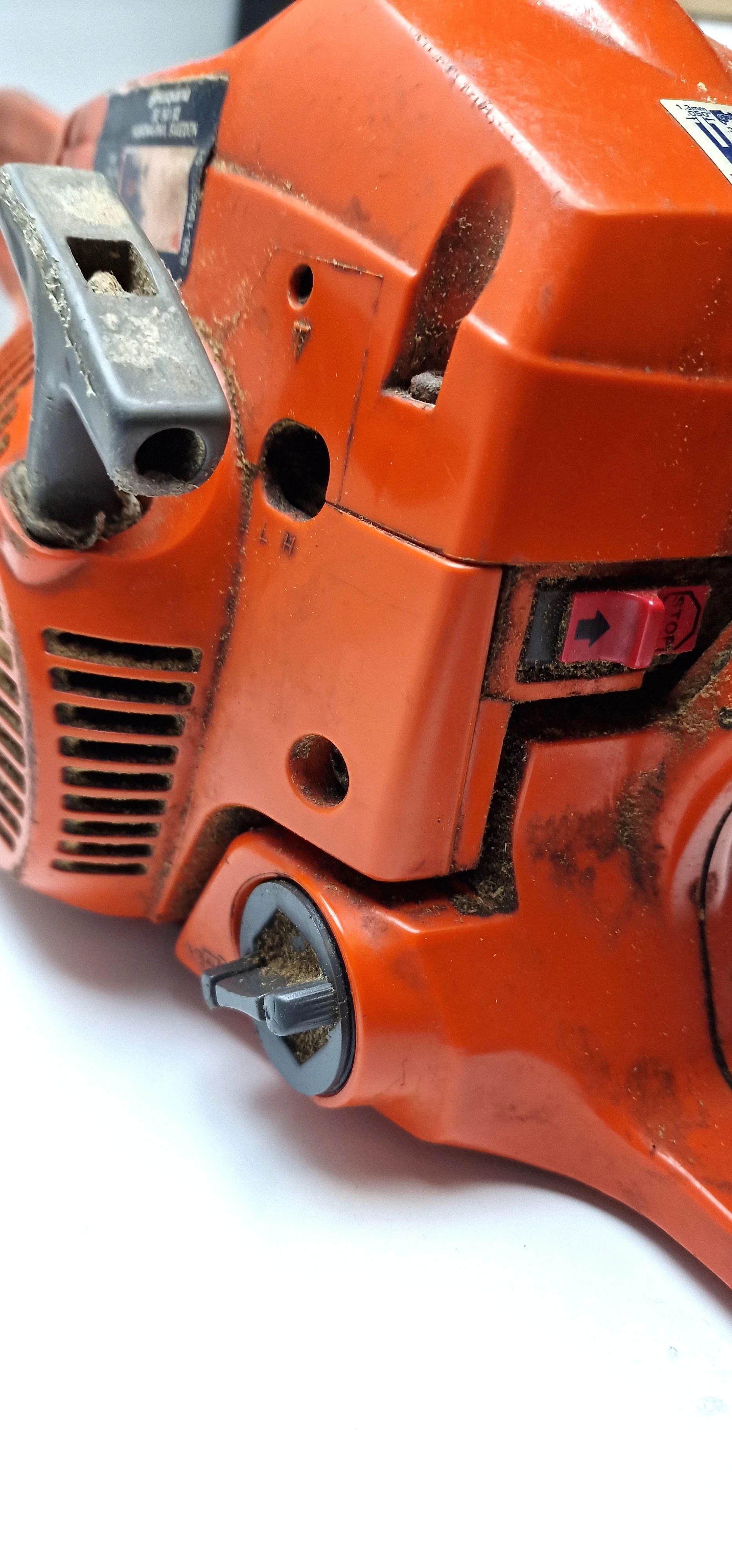 pila-husqvarna-137-stan-uzywany