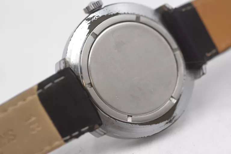 zegarek-wostok-17-jewels-funkcje-brak