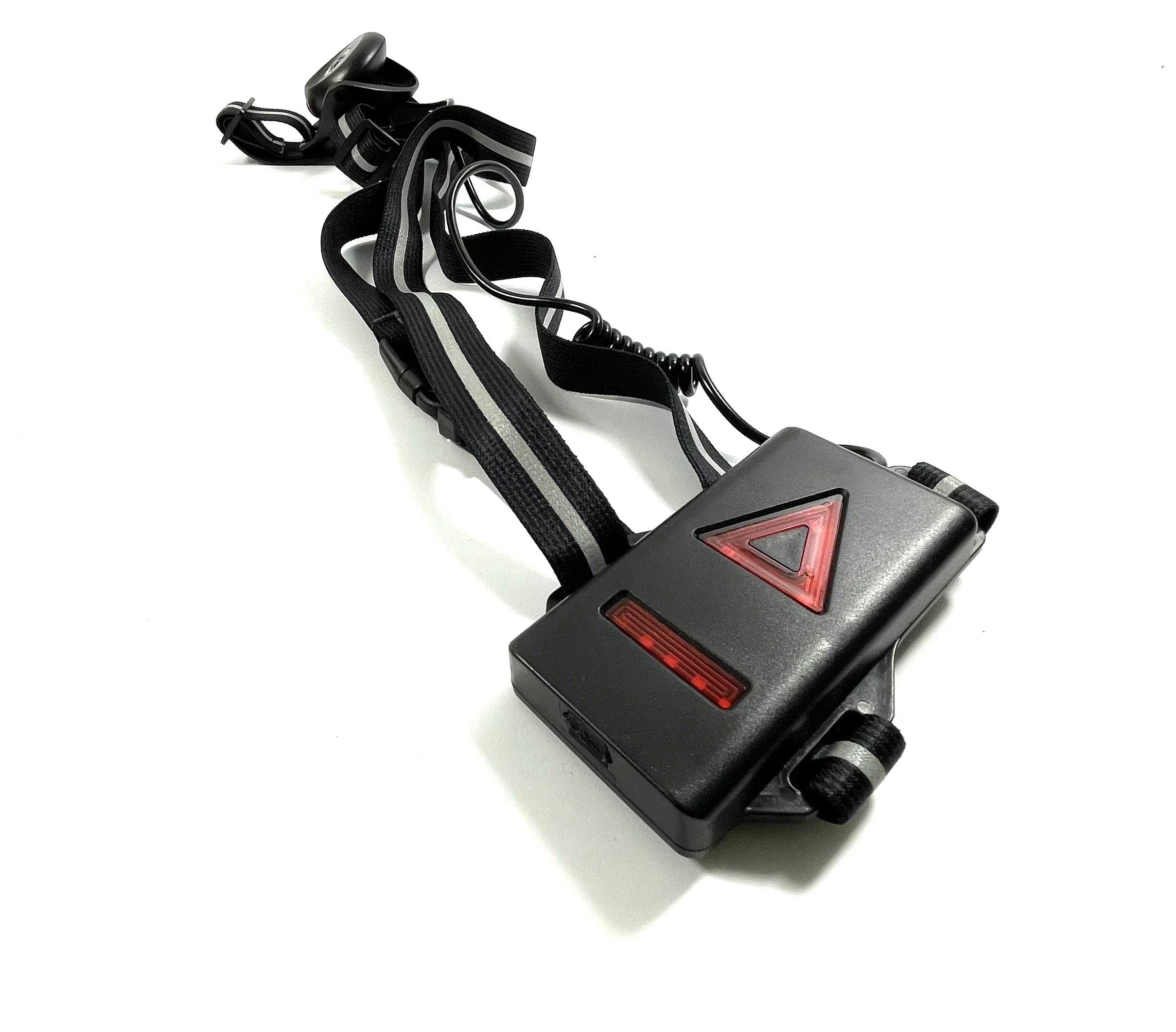 latarka-biegowa-na-pasku-kolor-dominujacy-czarny