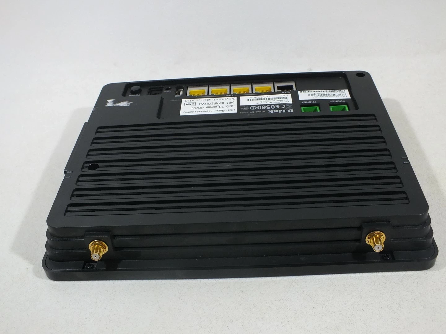 router-dlink-dwr923-okbl-model-dwr-923