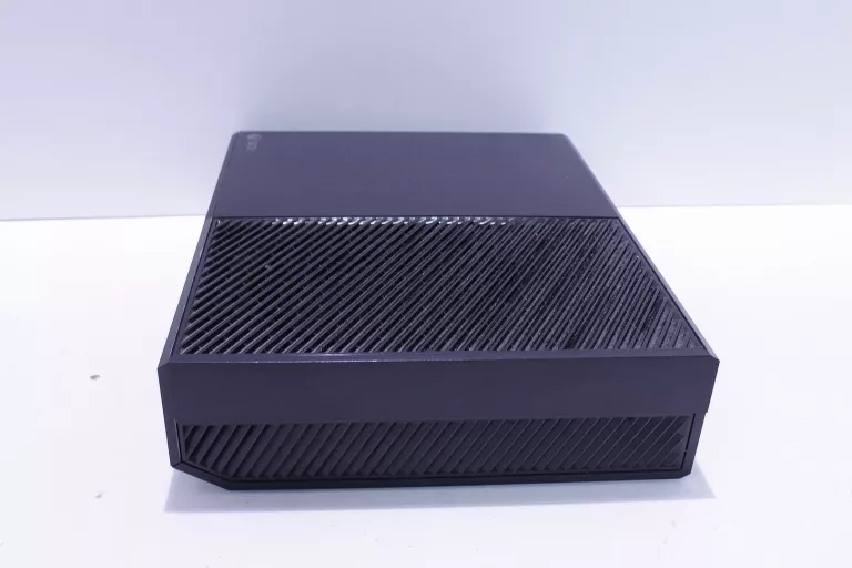 KONSOLA XBOX ONE