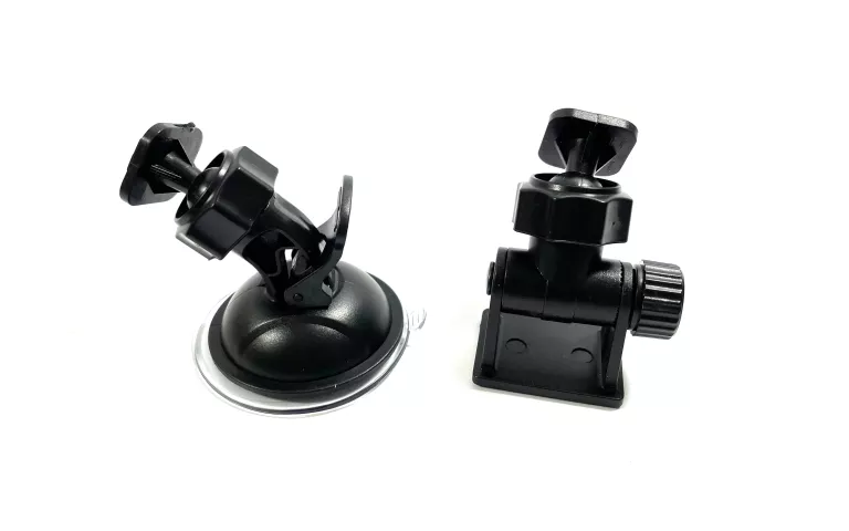 rejestrator-samochodowy-model-xyz1