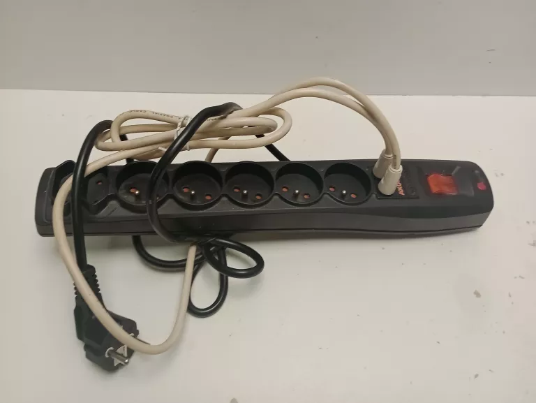 ACAR AXON 370 LISTWA PRZEDŁUŻACZ 7 GNIAZD 1,5 DVBT