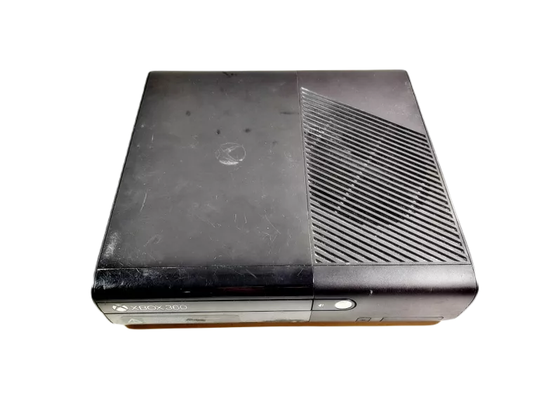 KONSOLA MICROSOFT XBOX 360 E 500 GB 2 PADY + 10 GIER