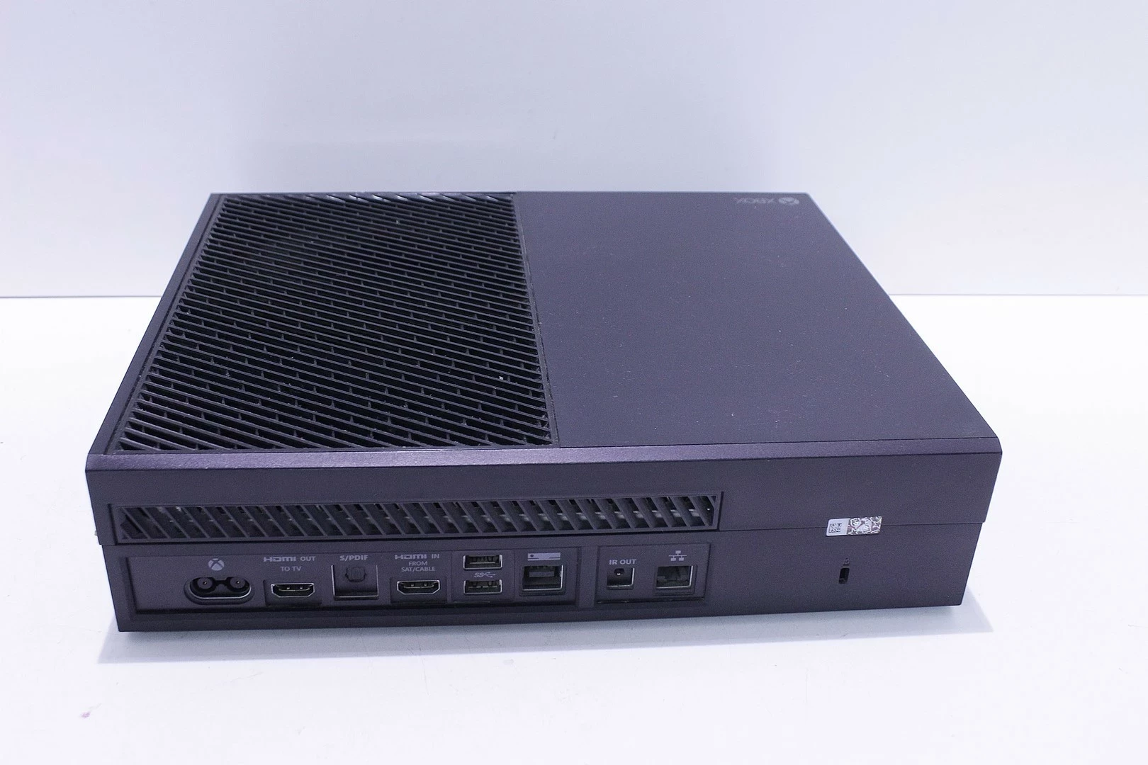 konsola-xbox-one-liczba-kontrolerow-w-zestawie-1