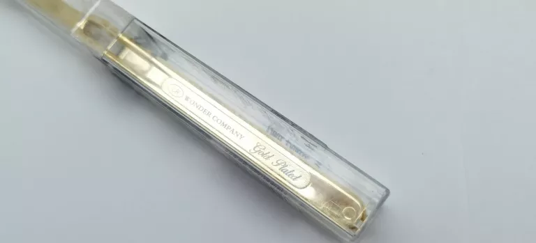 ZŁOTA SZCZOTECZKA DO ZĘBÓW WONDER BRUSH GOLD PLATED - MEDIUM