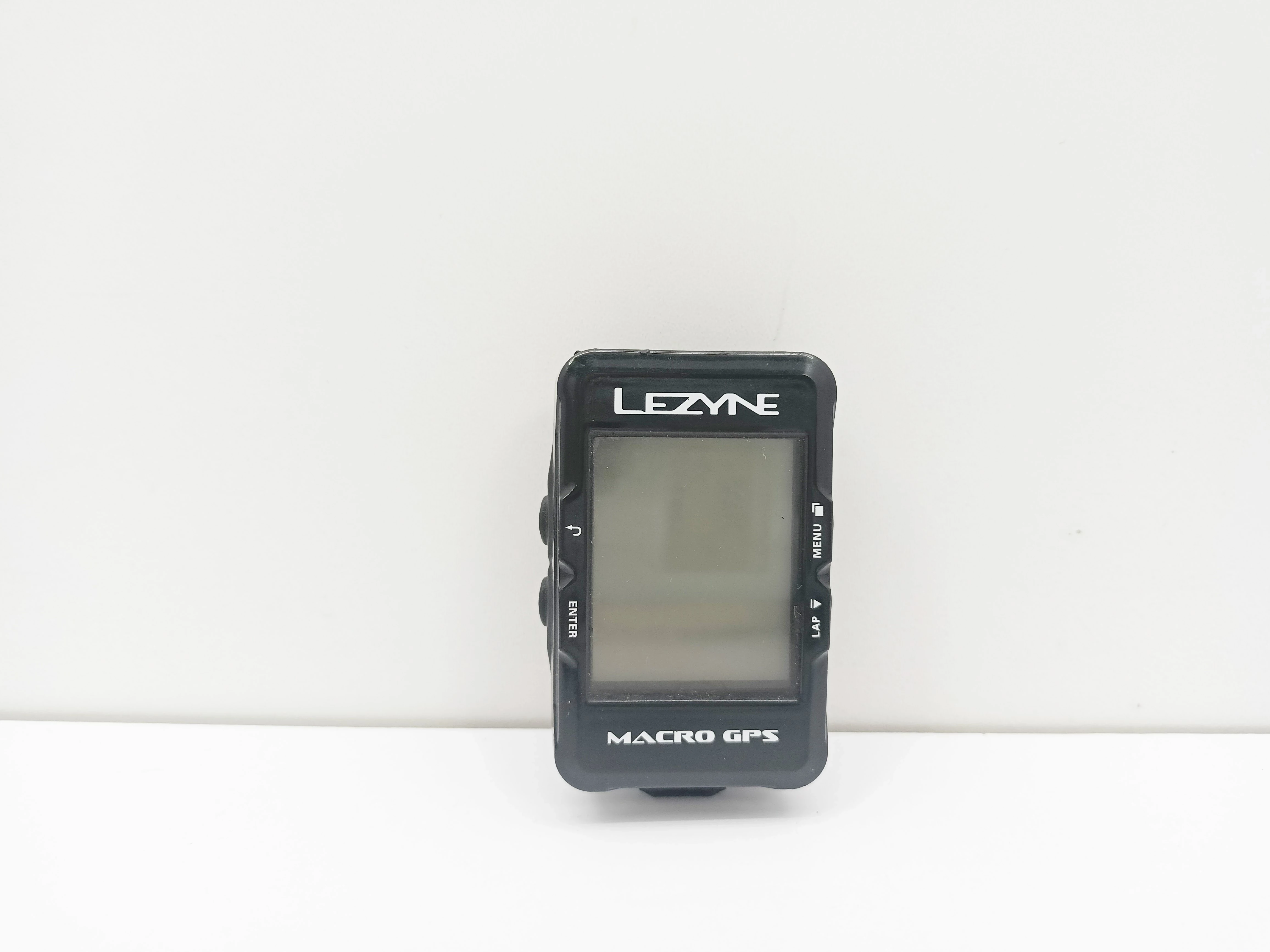 licznik-rowerowy-lezyne-macro-gps-stan-11323-2