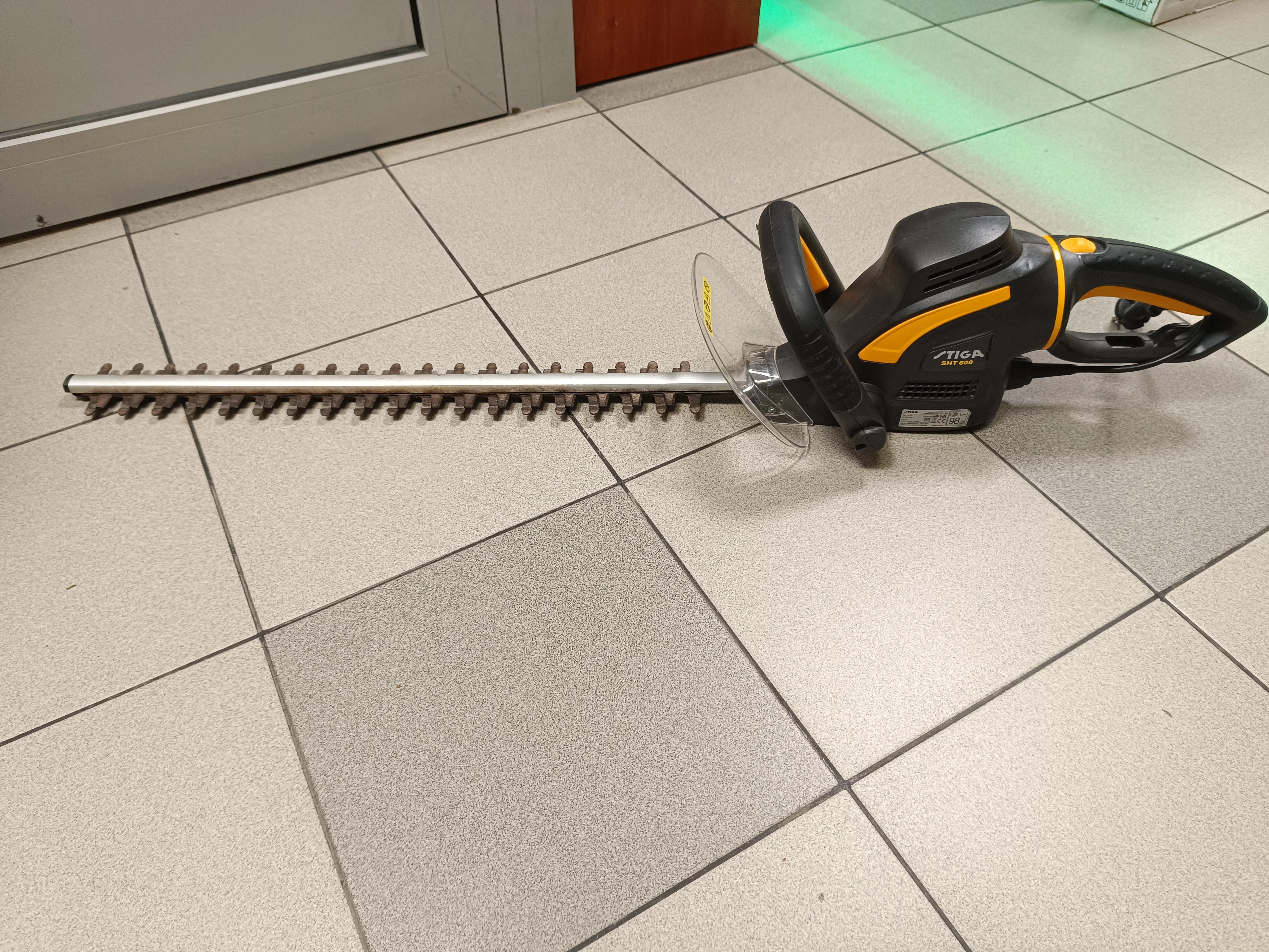 nozyce-elektryczne-stiga-sht-600-grunwaldzka-24-sj-olsztyn