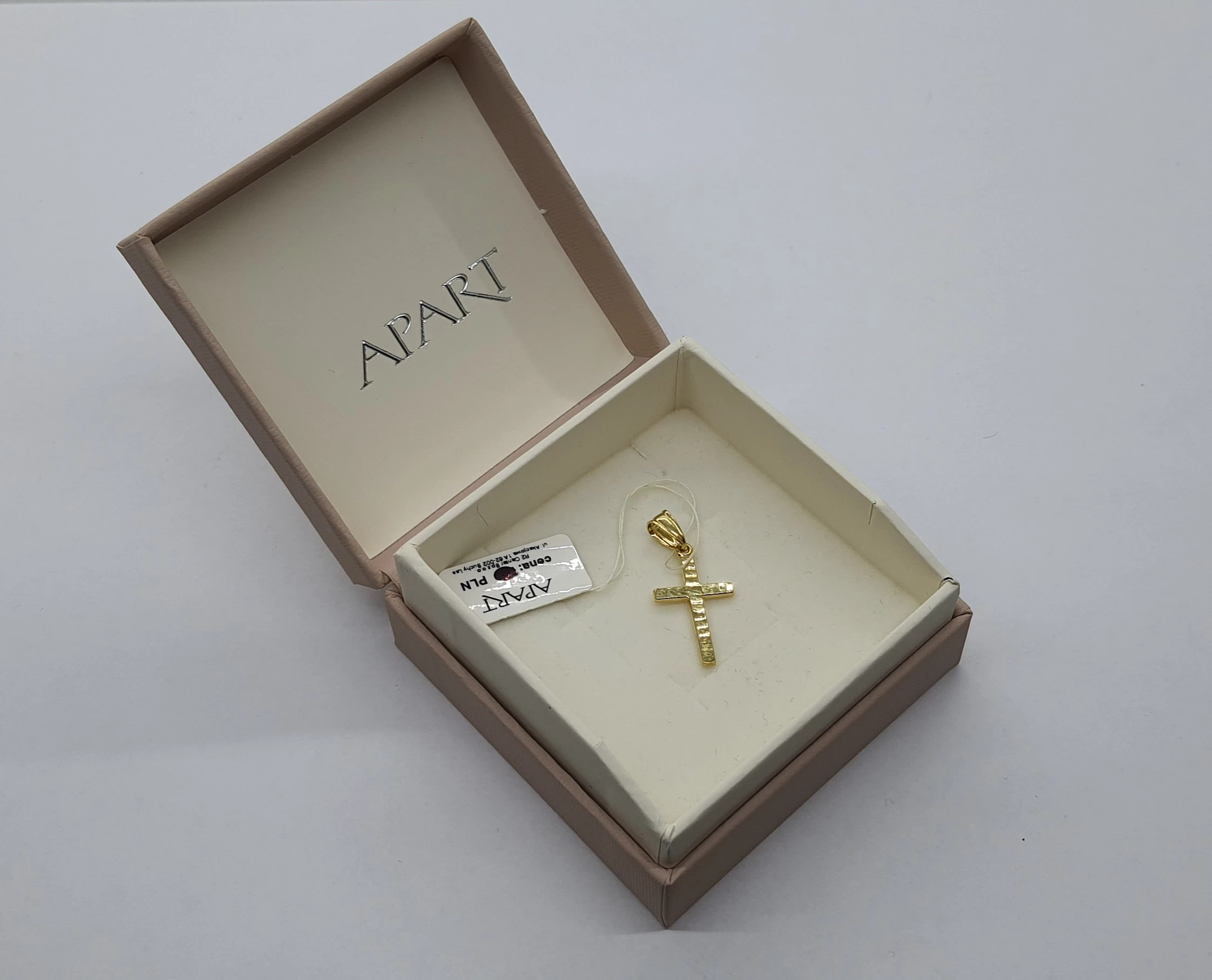 zloty-krzyzyk-apart-p-333-komunia-swieta-sobieskiego-14-jelenia-gora-sj