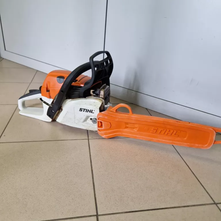 PIŁA SPALINOWA STIHL MS 241C + OSŁONA OPIS