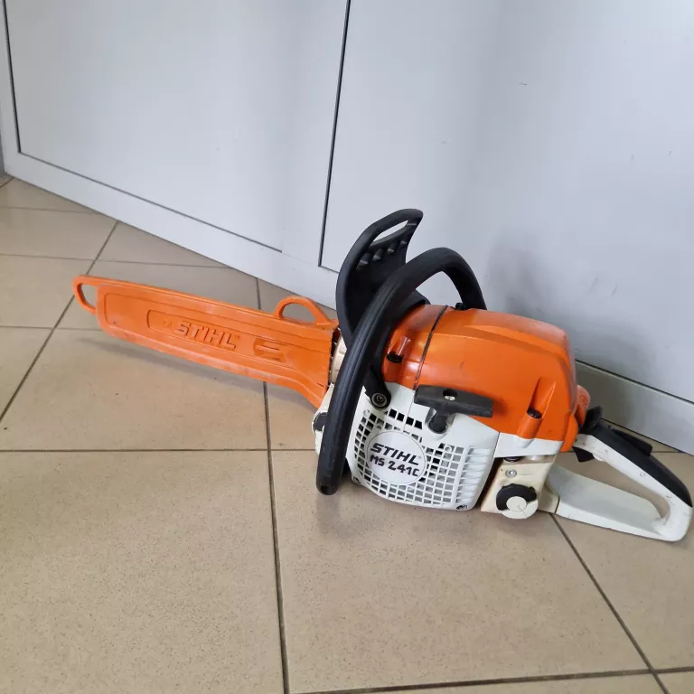 PIŁA SPALINOWA STIHL MS 241C + OSŁONA OPIS
