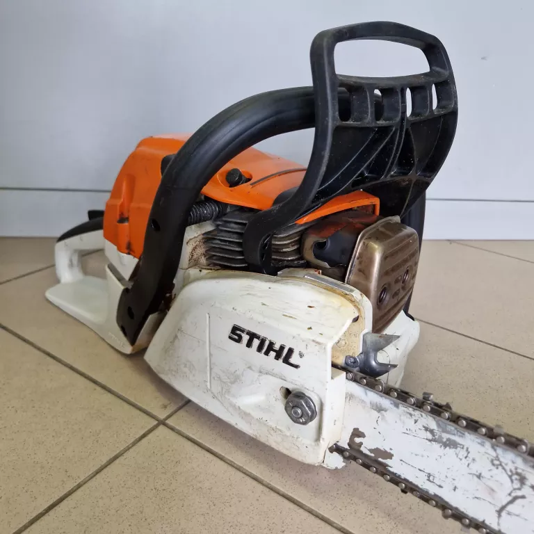 PIŁA SPALINOWA STIHL MS 241C + OSŁONA OPIS