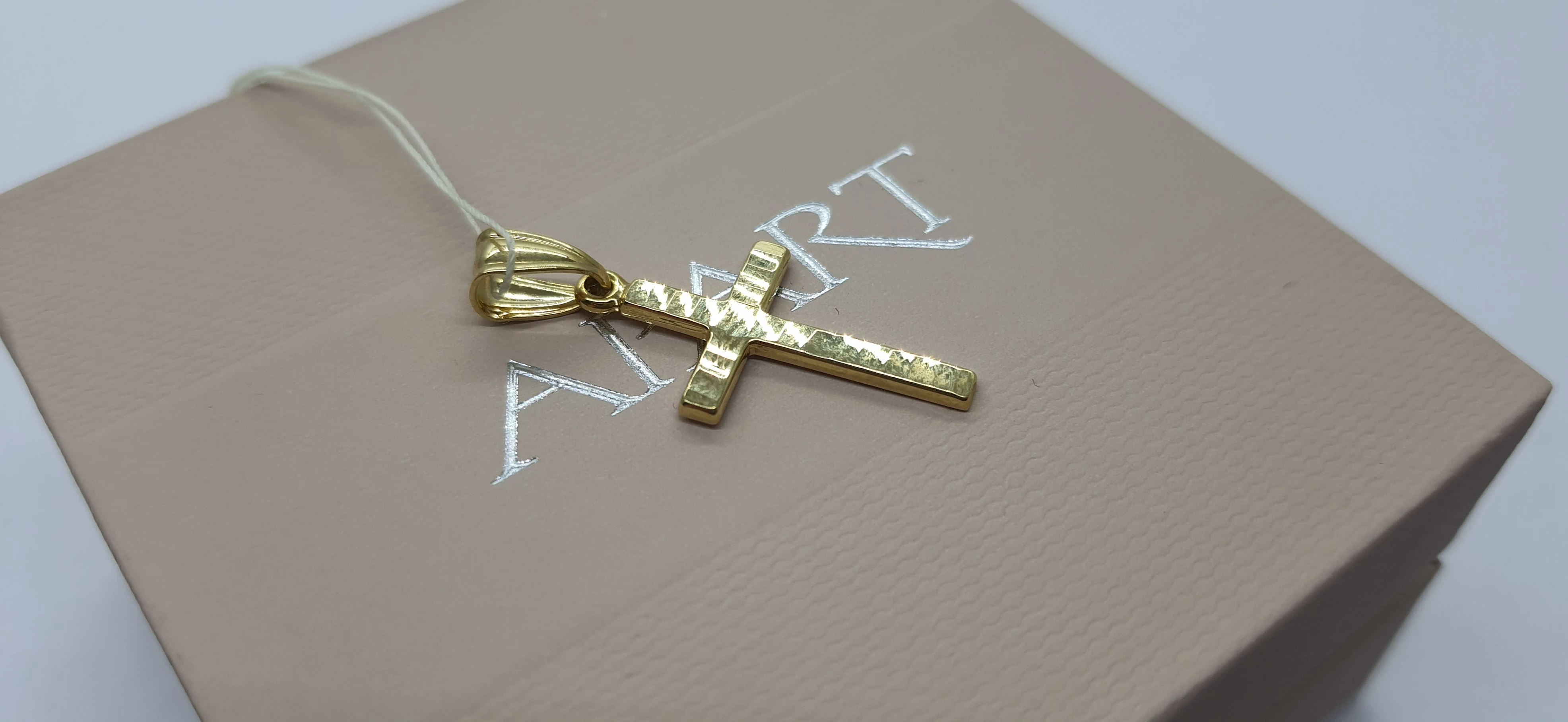 zloty-krzyzyk-apart-p-333-komunia-swieta-marka-apart