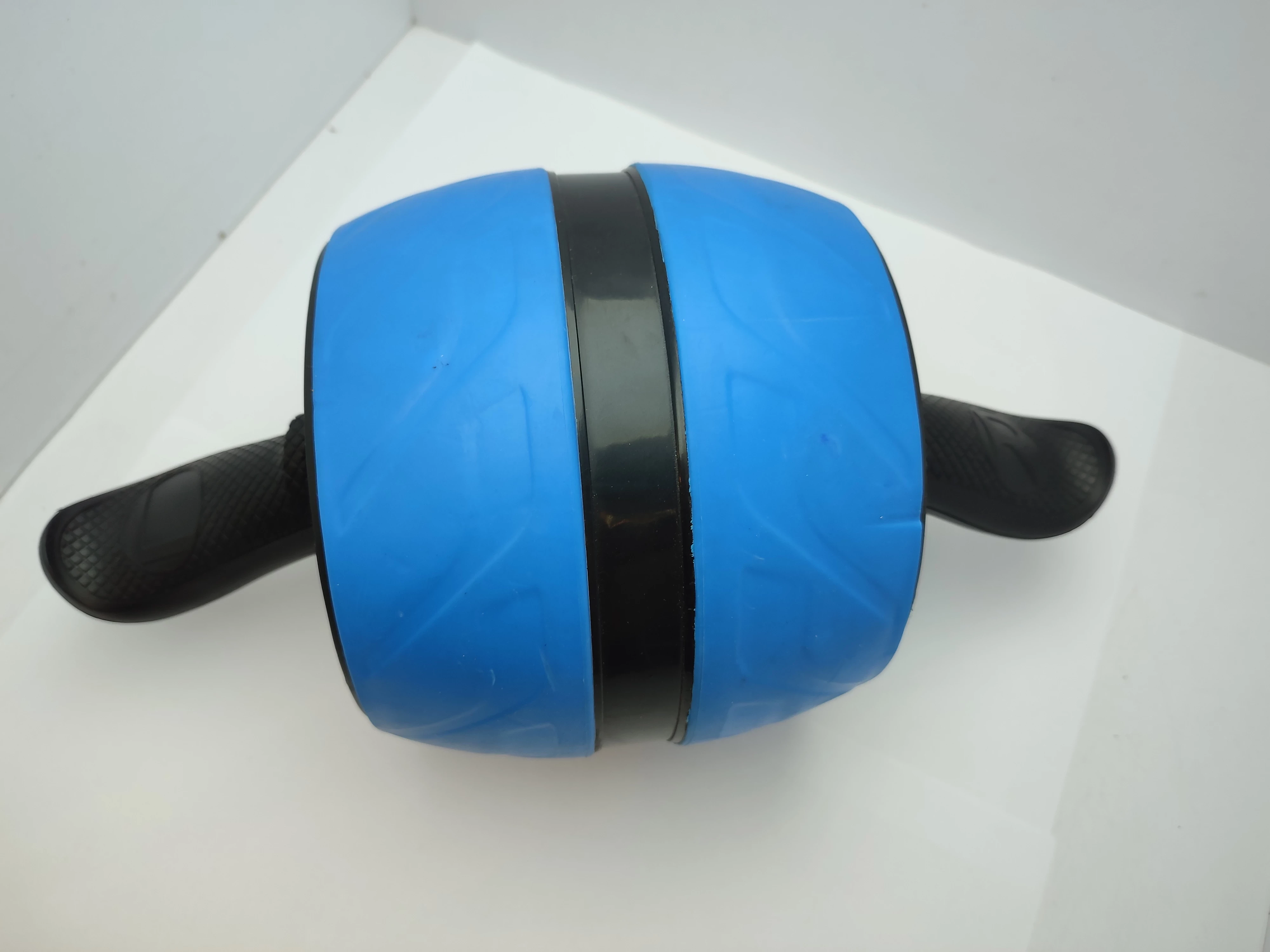 kolko-pojedyncze-springos-41-cm-x-19-cm-czarny-stan-uzywany