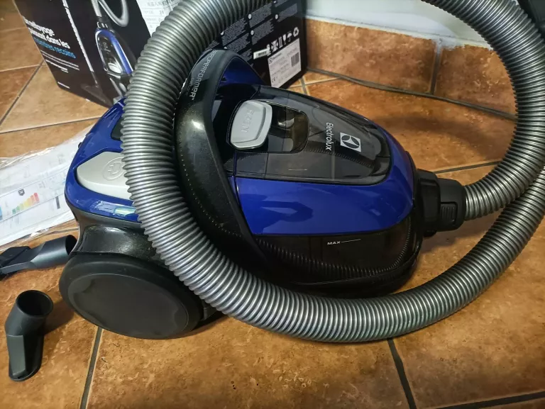 ODKURZACZ ELECTROLUX AERO PERFORMER CYCLONIC