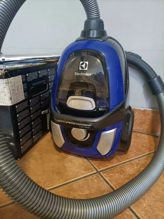 ODKURZACZ ELECTROLUX AERO PERFORMER CYCLONIC