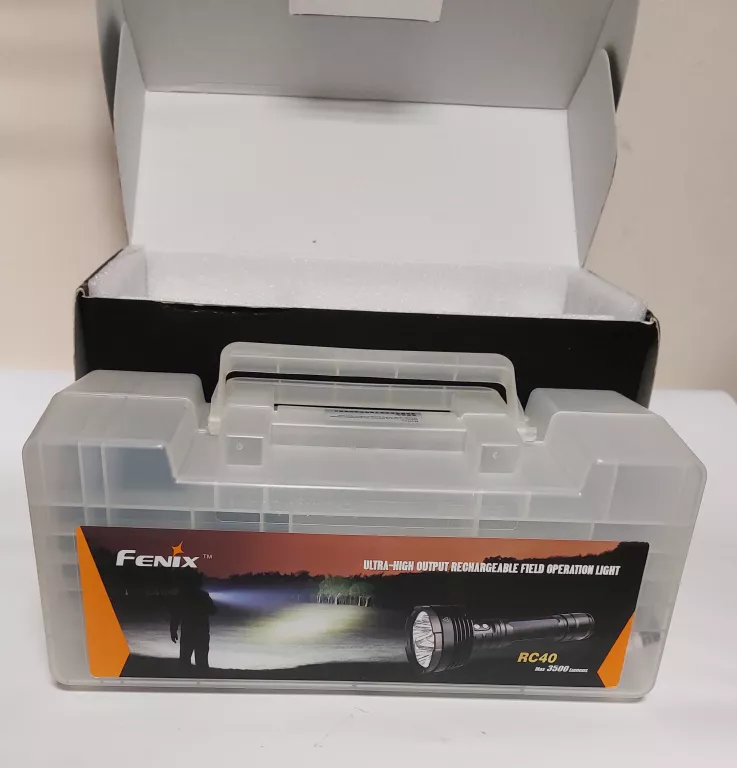 LATARKA FENIX RC40