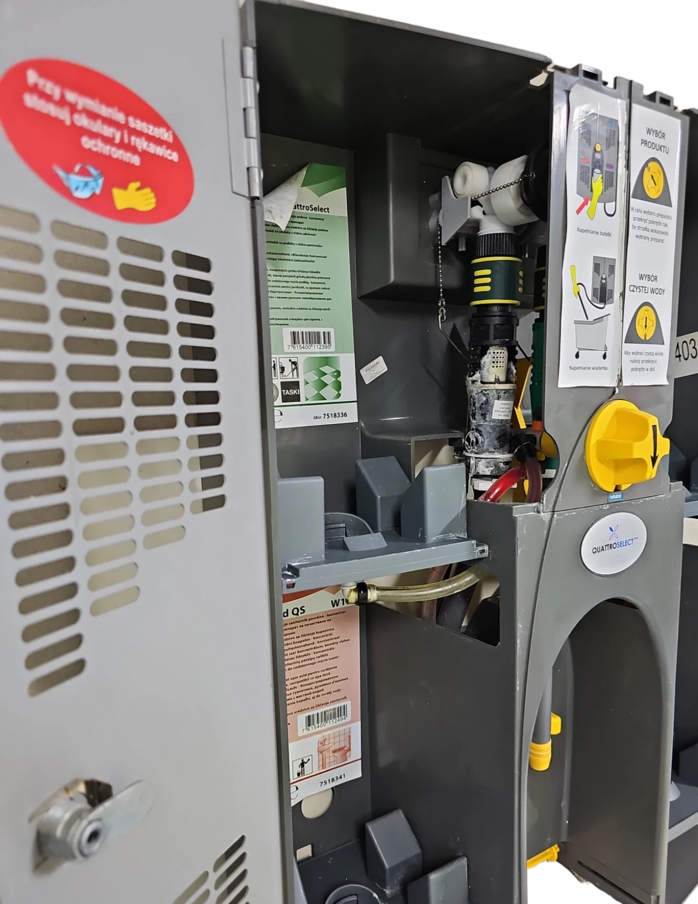 quattro-select-stacja-dozujaca-do-myciaokazja-rodzaj-221441-295553