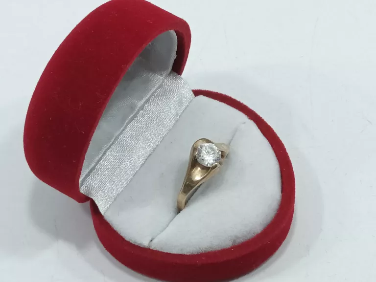 ŚLICZNY ZŁOTY PIERŚCIONEK 2,16G/PR 333/R15