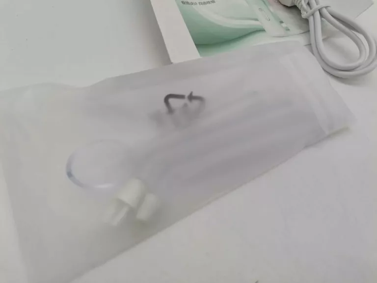 JAK NOWA! ELEKTRYCZNA MYJKA DO ZĘBÓW KOMPLET