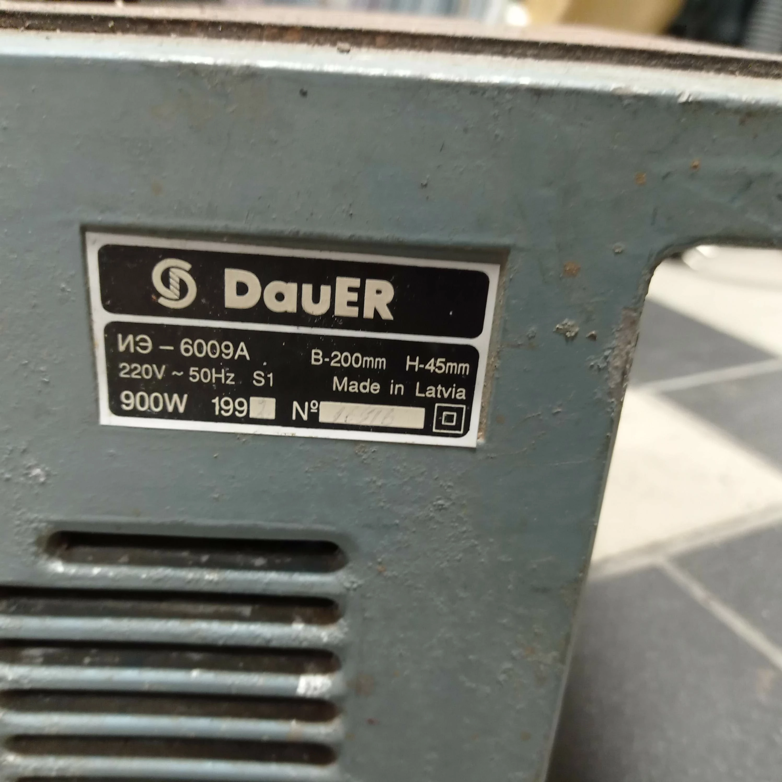 heblarka-grubosciowka-dauer-6009a-maksymalna-moc-900