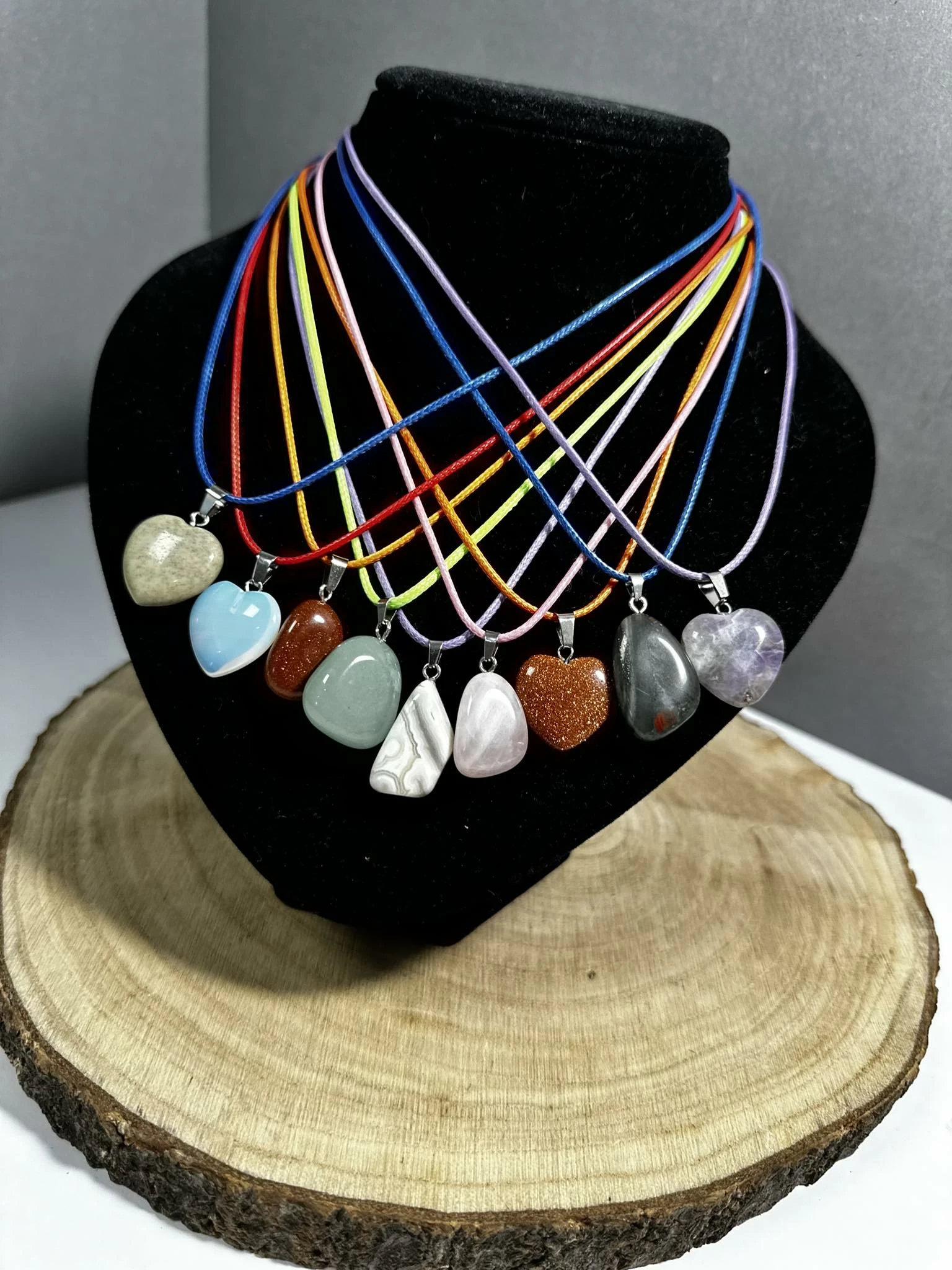 lancuszek-kolorowy-z-zawieszka-kamien-swidnicka-3-swiebodzice