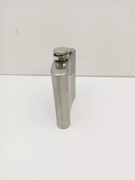 PIERSIÓWKA METALOWA 6OZ