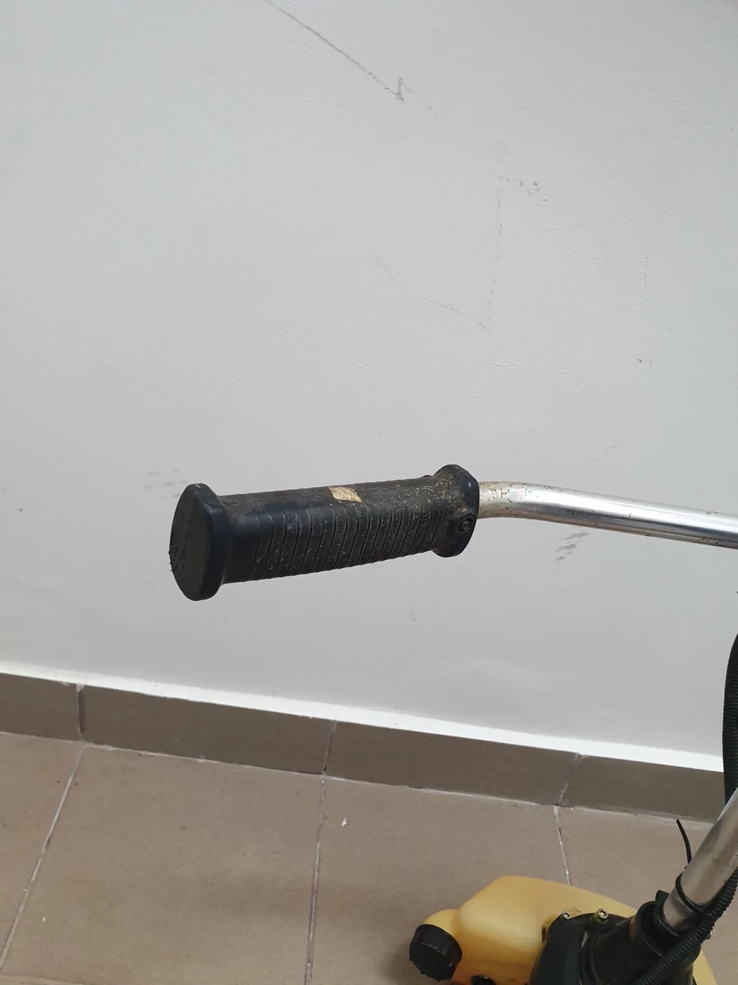 kosa-spalinowa-nac-nac-bc520v-2-dlugosc-narzedzia-1