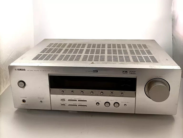 AMPLITUNER YAMAHA NATURAL SOUND HTR-5930