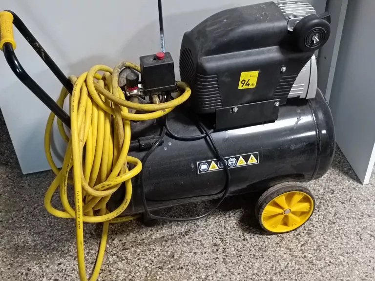 SPRĘŻARKA 50L 8BAR STANLEY FATMAX D211/8/50S