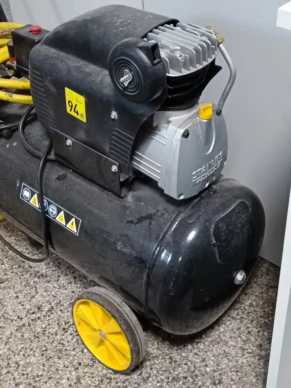 SPRĘŻARKA 50L 8BAR STANLEY FATMAX D211/8/50S