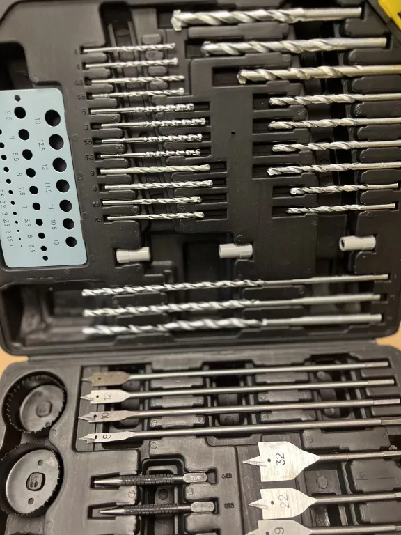 zestaw-wiertel-bitow-dlut-otwornic-falon-tech-ft390300-300-elementow-rodzaj-wiertla-zestaw-wiertel