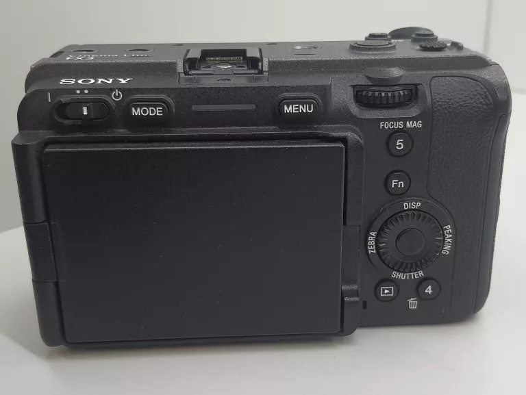 PEŁNOKLATKOWA KAMERA CYFROWA SONY FX3 - ILME-FX3 + UCHWYT SONY XLR-H1