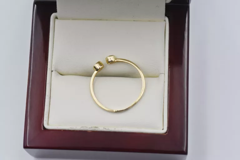 ZŁOTY PIERŚCIONEK ODDZIELONY [585] 1,26G R18