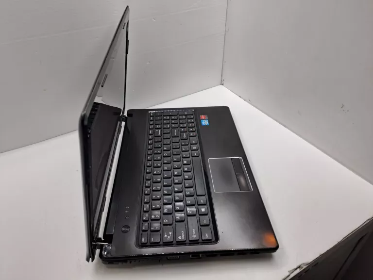 LAPTOP LENOVO G575/4GB RAM/WINDOWS 10