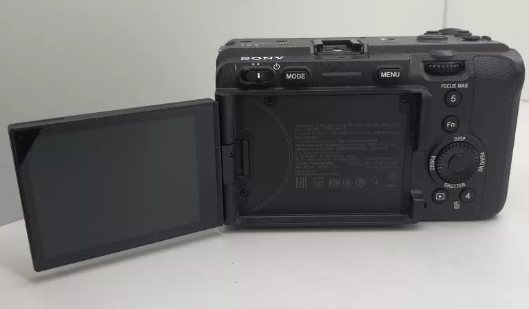 PEŁNOKLATKOWA KAMERA CYFROWA SONY FX3 - ILME-FX3 + UCHWYT SONY XLR-H1