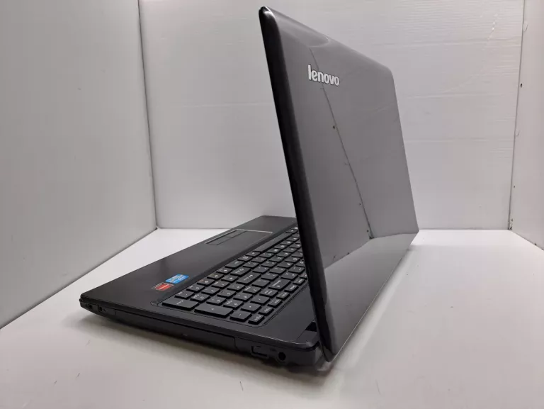 LAPTOP LENOVO G575/4GB RAM/WINDOWS 10